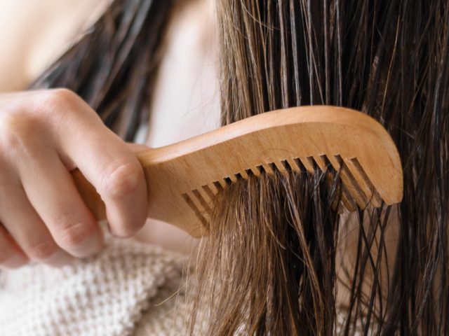 Jak správně pečovat o vlasy každý den